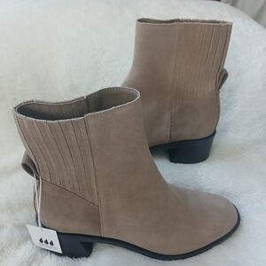 NWT Dolce Vita Linny H2O Waterproof Suede Booties - Truffle - 6.5